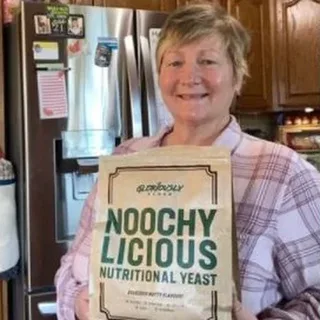 Customer with Noochy Licious